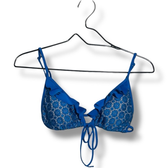 No Boundaries Blue Crochet Ruffle Strappy Adjustable Bikini Top - Picture 10 of 16